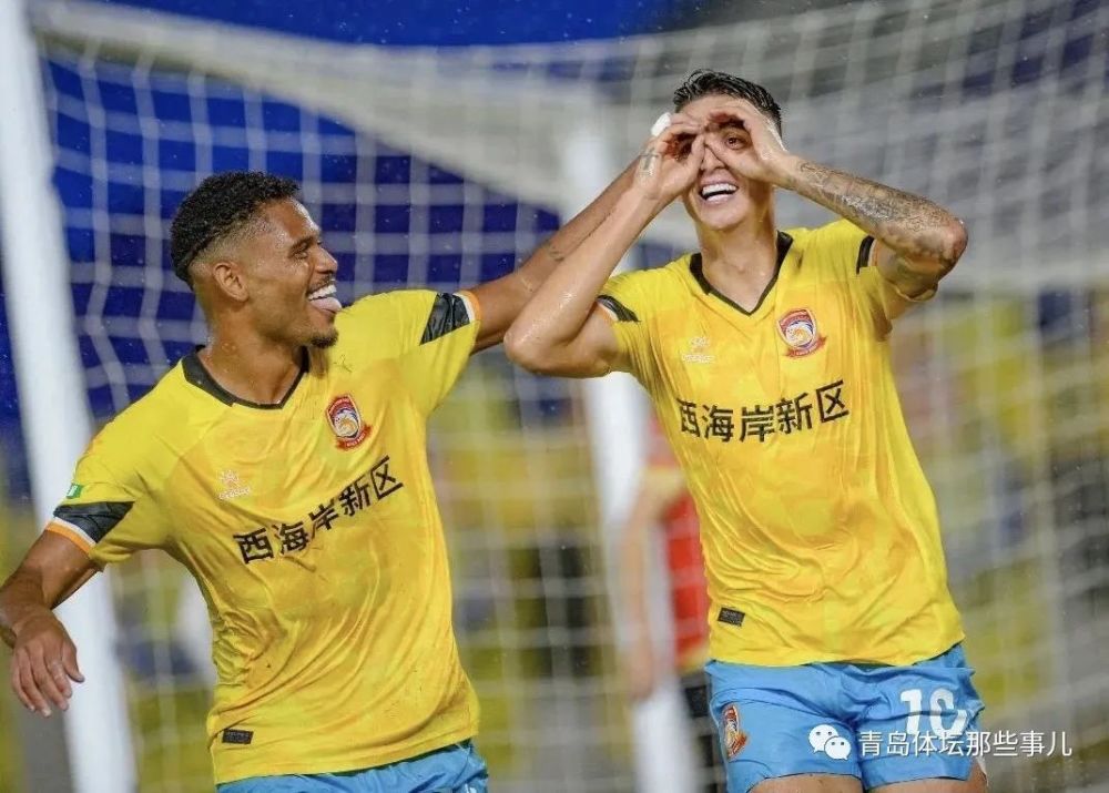  兹维列夫底线相持，力克劲敌斩获柏林站