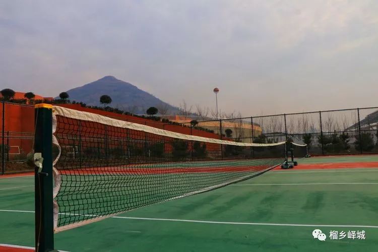  网球主题公园开园，多功能场地满足全民需求