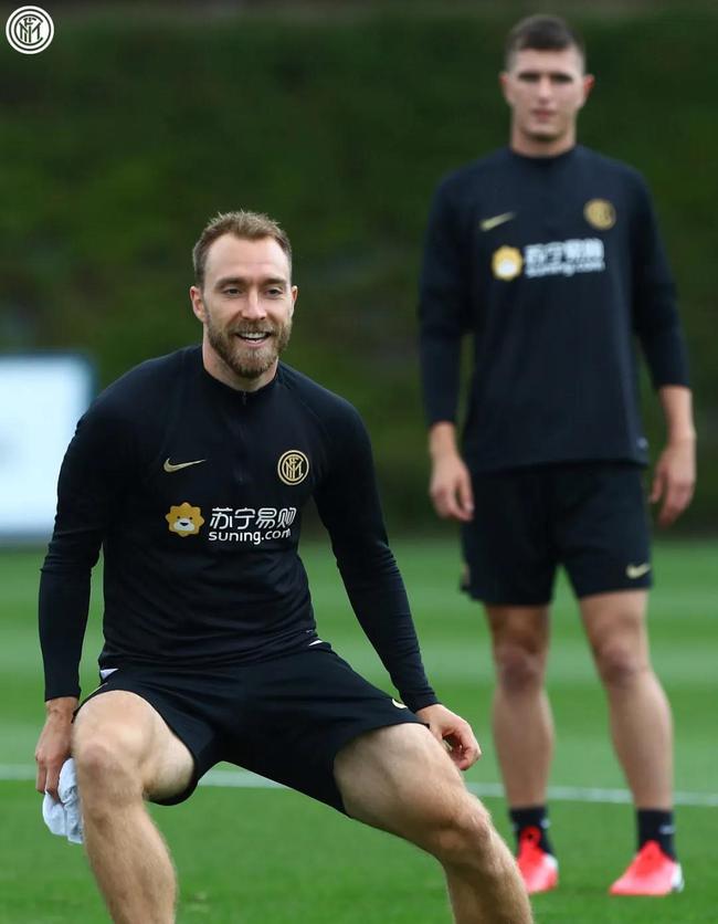  意大利杯半决赛，国际米兰逆转那不勒斯