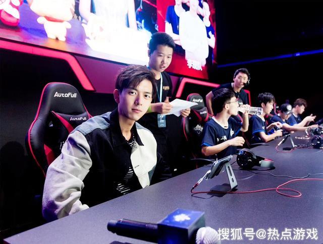  电竞选手心理辅导助力稳定发挥