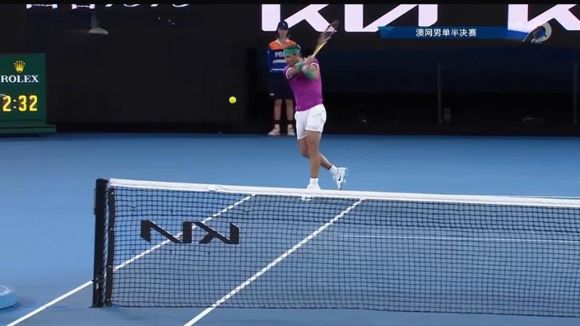  贝雷蒂尼正手火力全开血洗对手防线