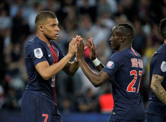  巴黎圣日耳曼凭借姆巴佩帽子戏法逆转取胜