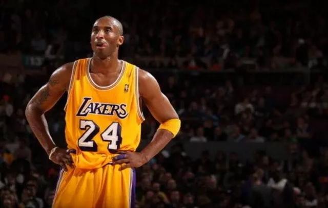  网球名宿贝克尔执教青年队，传承经典底线战术精髓  