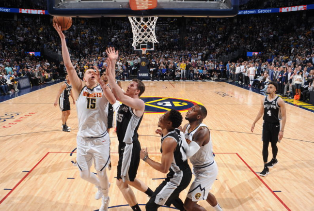  NBA季后赛首轮，掘金淘汰森林狼