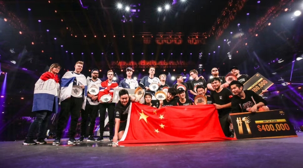  电竞国际邀请赛举办 中外顶尖选手同台竞技